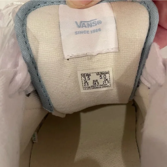 Women’s Vans White and Light Blue Platform Sneakers - NWT - Picture 10 of 10